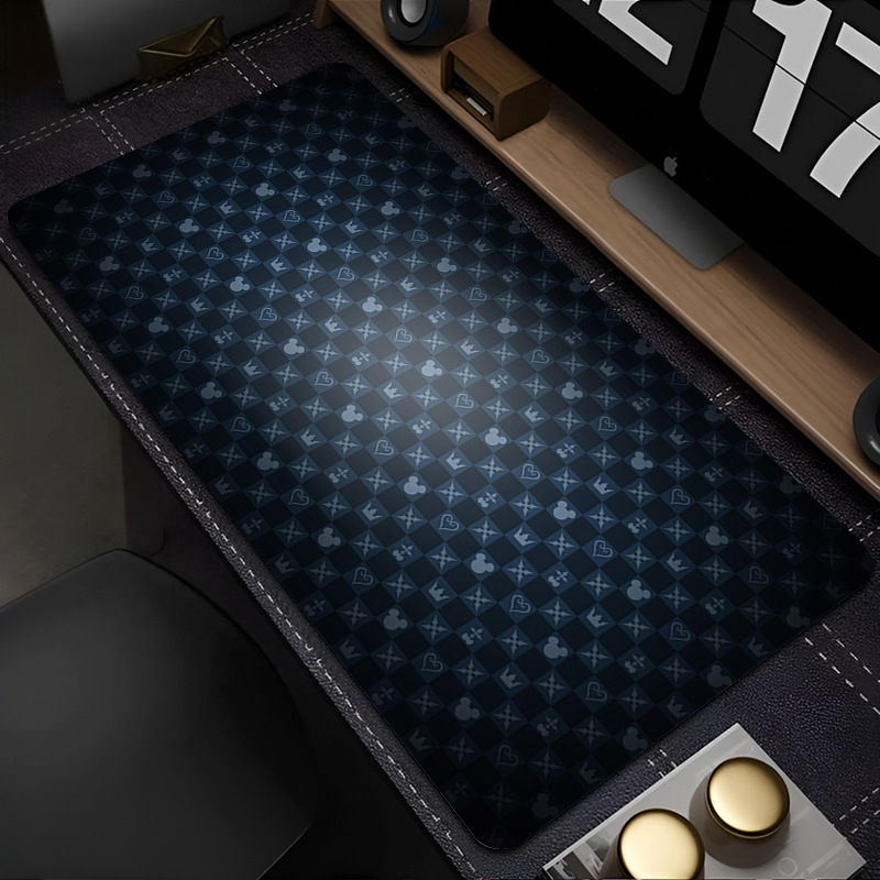 Черно-белый аниме настольный к – обзор и цена Gaming Accessories White